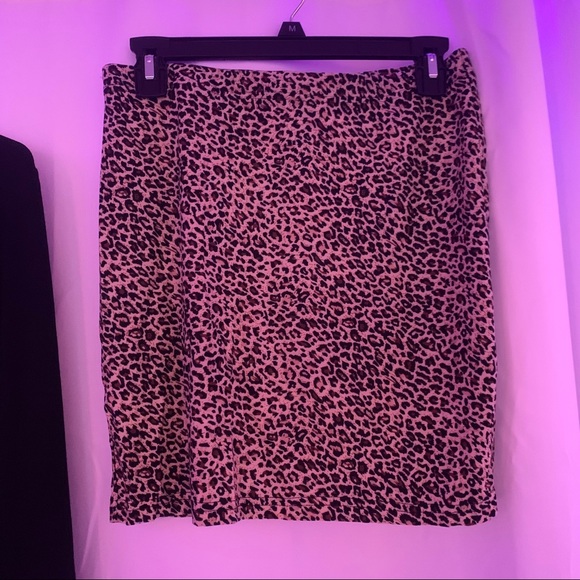 2 Piece Set - Picture 2 of 3